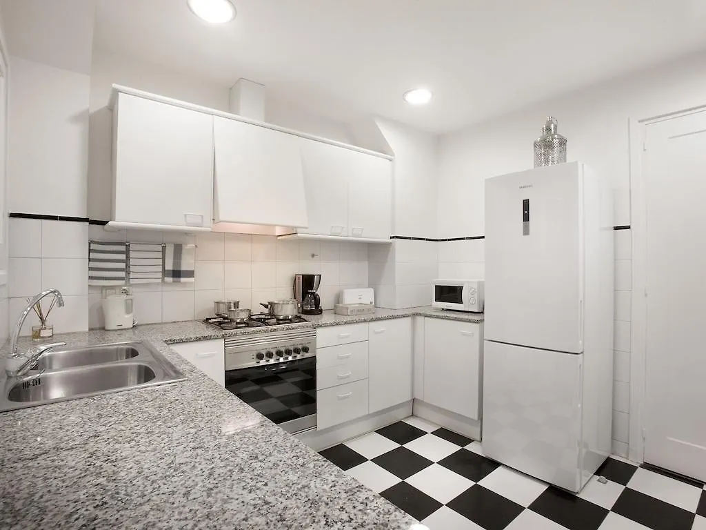 Bcn Planeta Apartment Barcelona Hotel